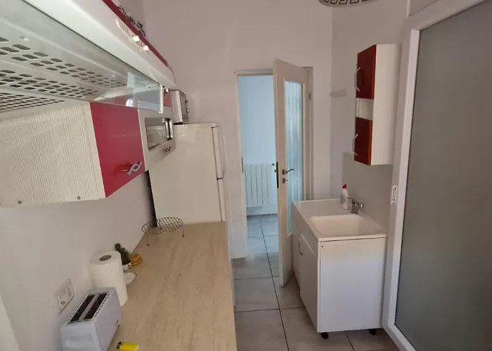 Centru Plaja Modern Apartament